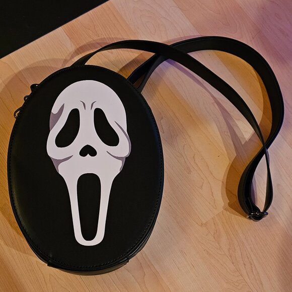 NEW Ghost Face Purse - Picture 1 of 4